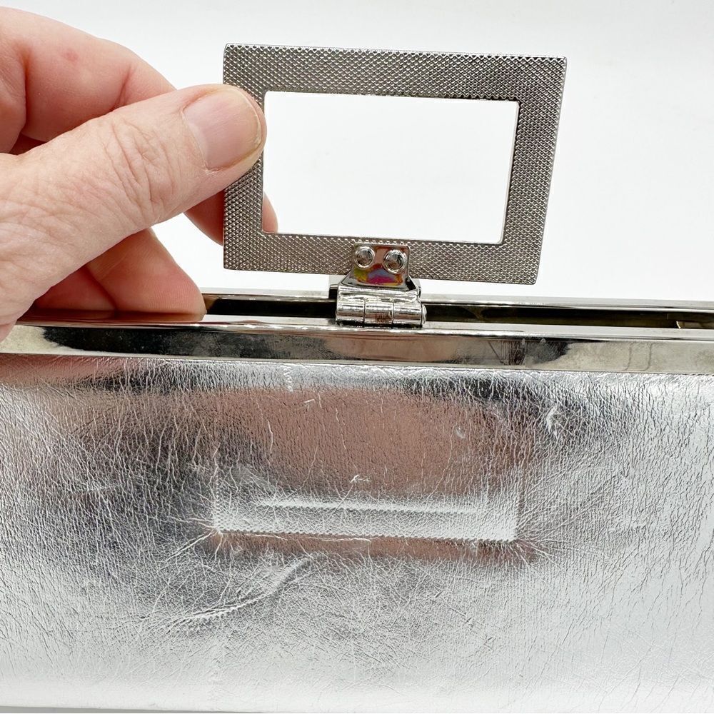 ‎CACHE Silver Metallic Convertible Clutch w/Crystal Embellishment - Picture 8 of 14